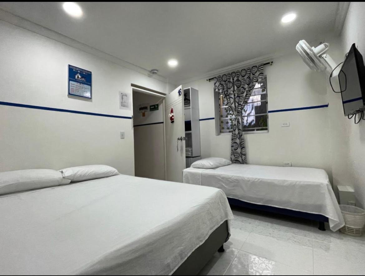 Casa Hotel Manco Mora Medellín Eksteriør bilde