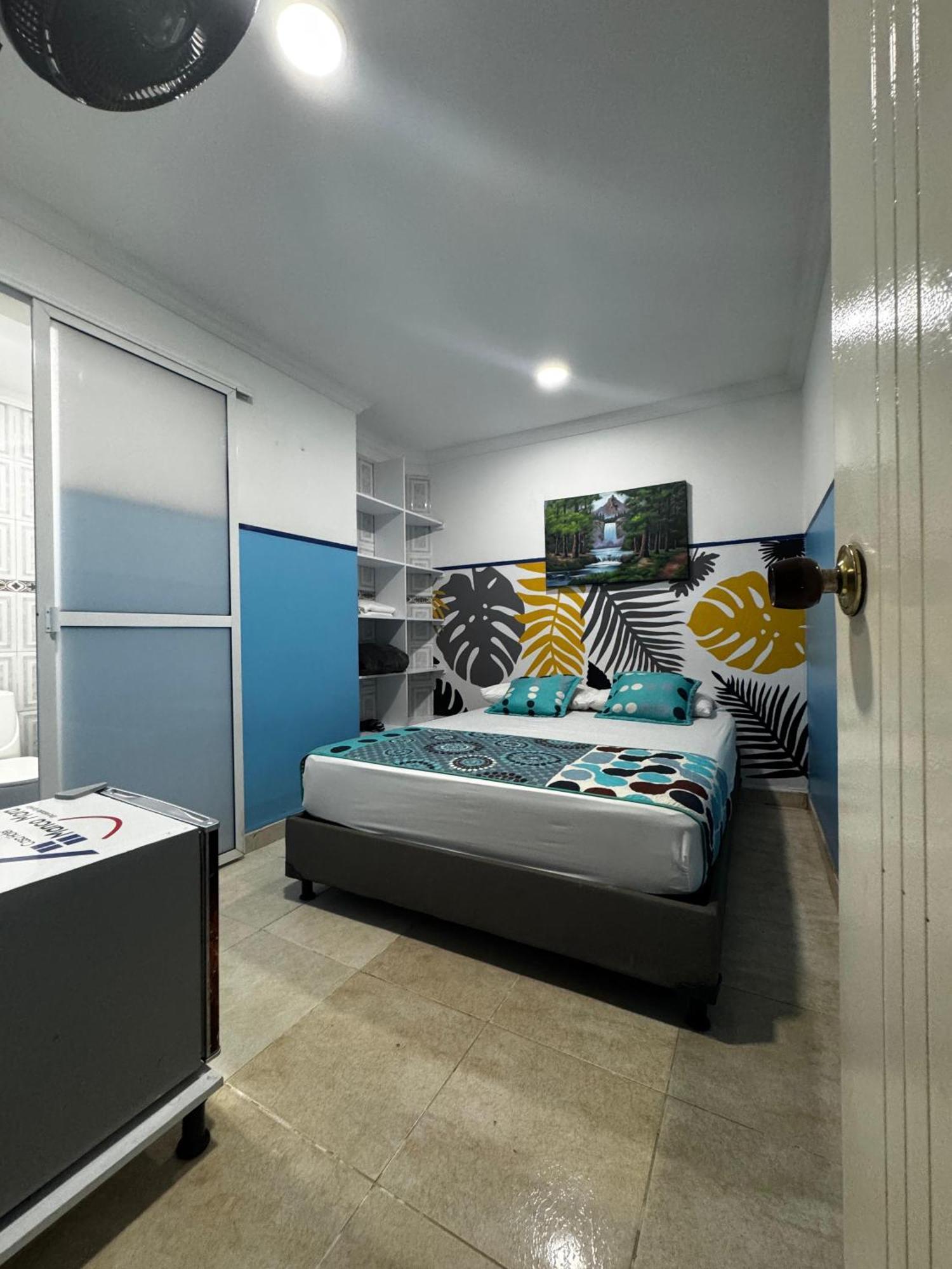 Casa Hotel Manco Mora Medellín Eksteriør bilde