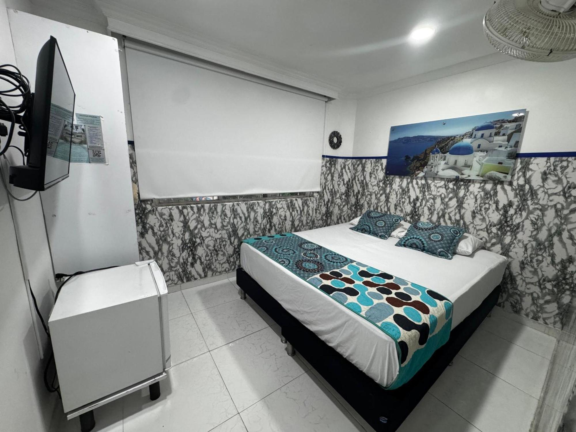 Casa Hotel Manco Mora Medellín Eksteriør bilde